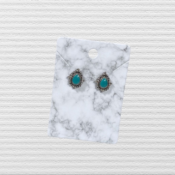 NEW small turquoise post earrings; Pewter look and vintage style - Picture 2 of 3